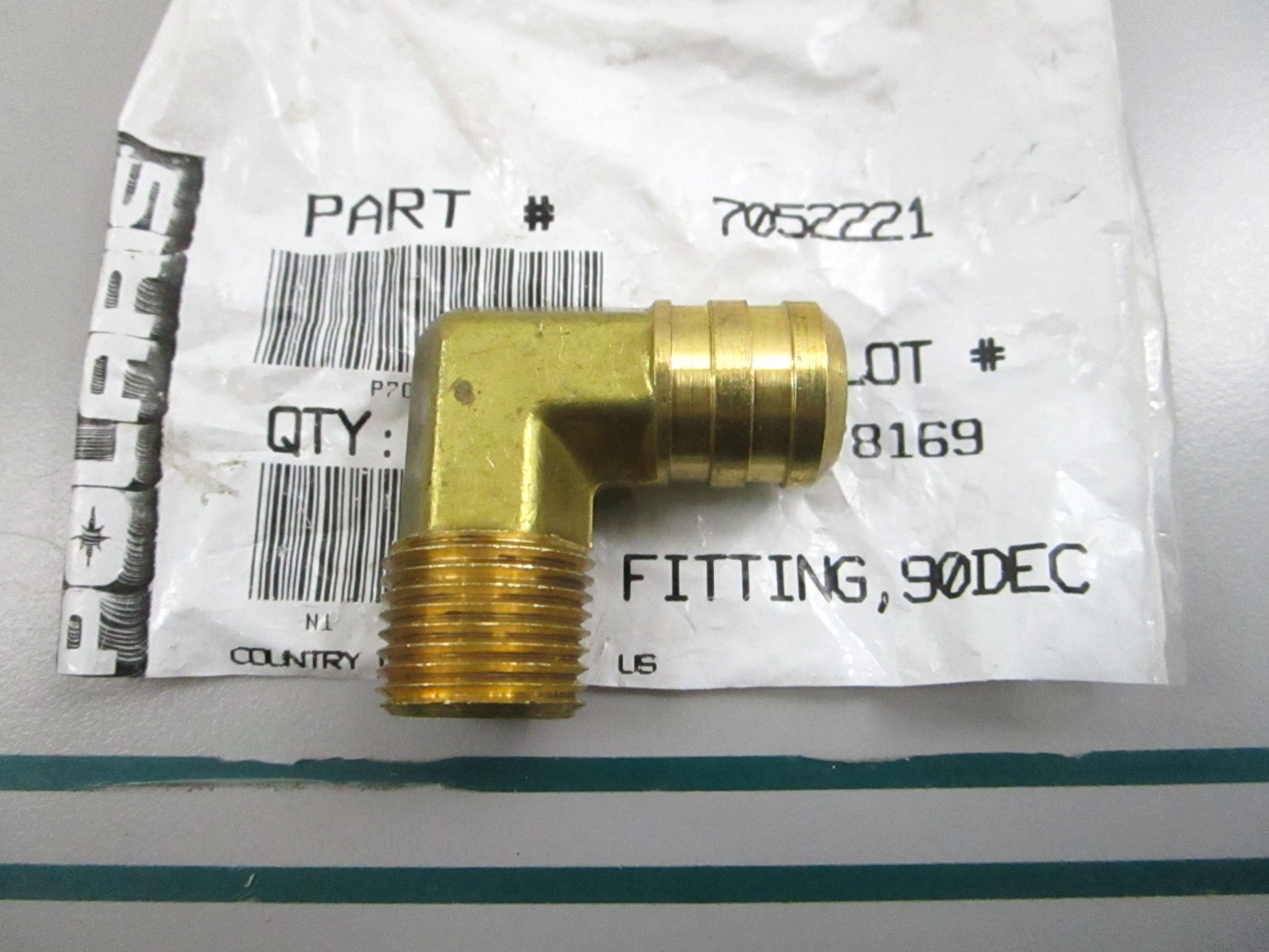 NEW OEM 7052221 Polaris 90 Degree Fitting 0810