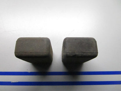 *NEW OEM* (LOT OF 2) 0720 OMC Johnson Evinrude Upper Thrust Mount 318993 0318993