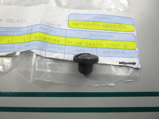 NEW OEM 5030094 OMC Johnson Evinrude Drain Plug 0810