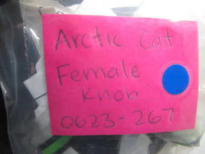 *NEW OEM* 0810 Arctic Cat Female Knob 0623-267