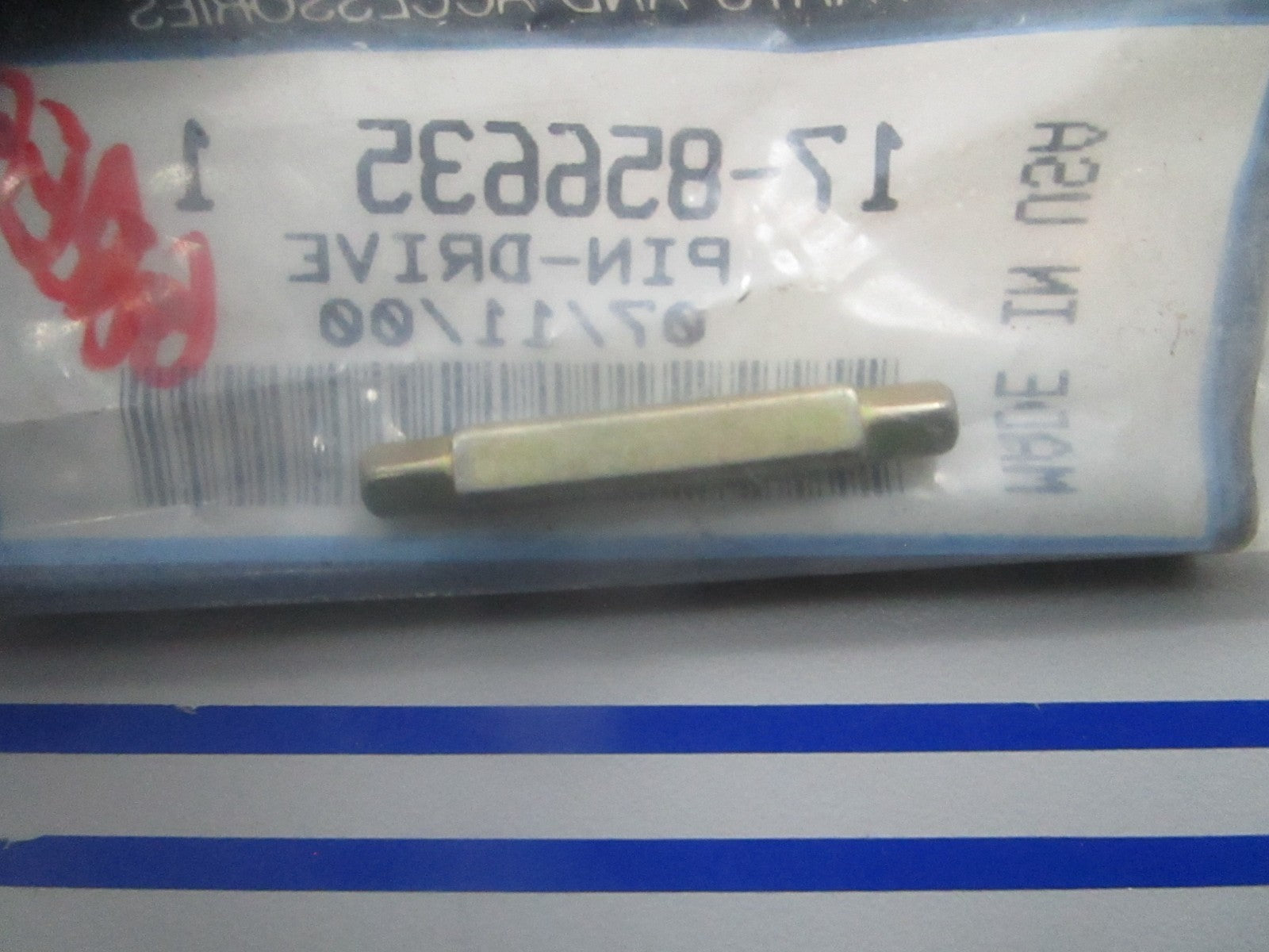 *NEW OEM* 0810 Mercury Quicksilver Square Drive Pin 17-8566351