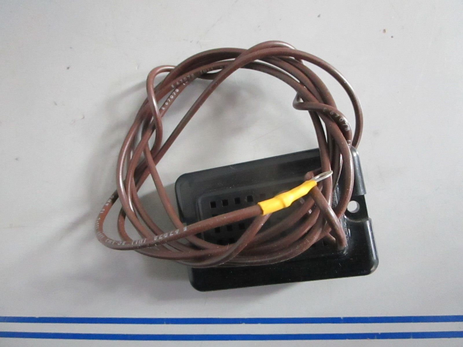 NEW OEM 3851970 Volvo Penta Sensor 0820