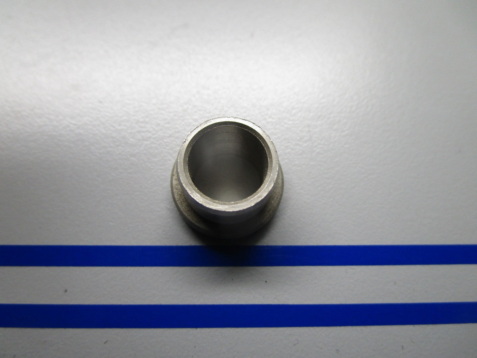 *NEW OEM* 0720 OMC Johnson Evinrude Bushing 3853263