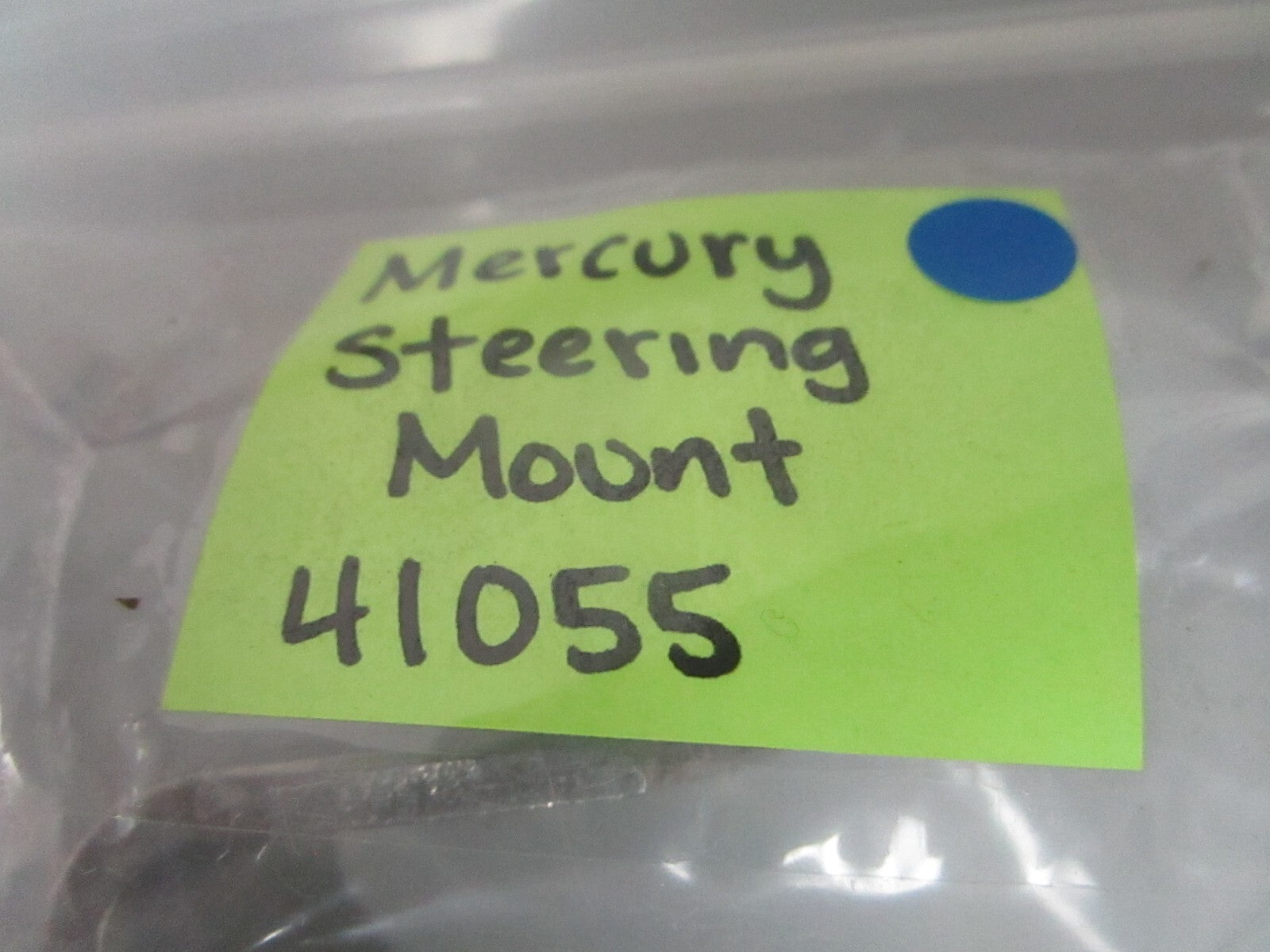 *NEW OEM* 0810 Mercury Quicksilver Steering Mount 41055