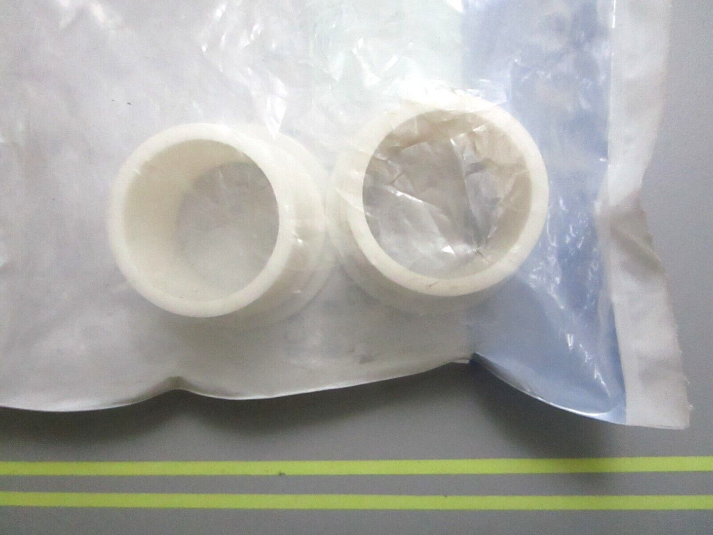 *NEW OEM* 0750 Volvo Penta BUSHING KIT 876507