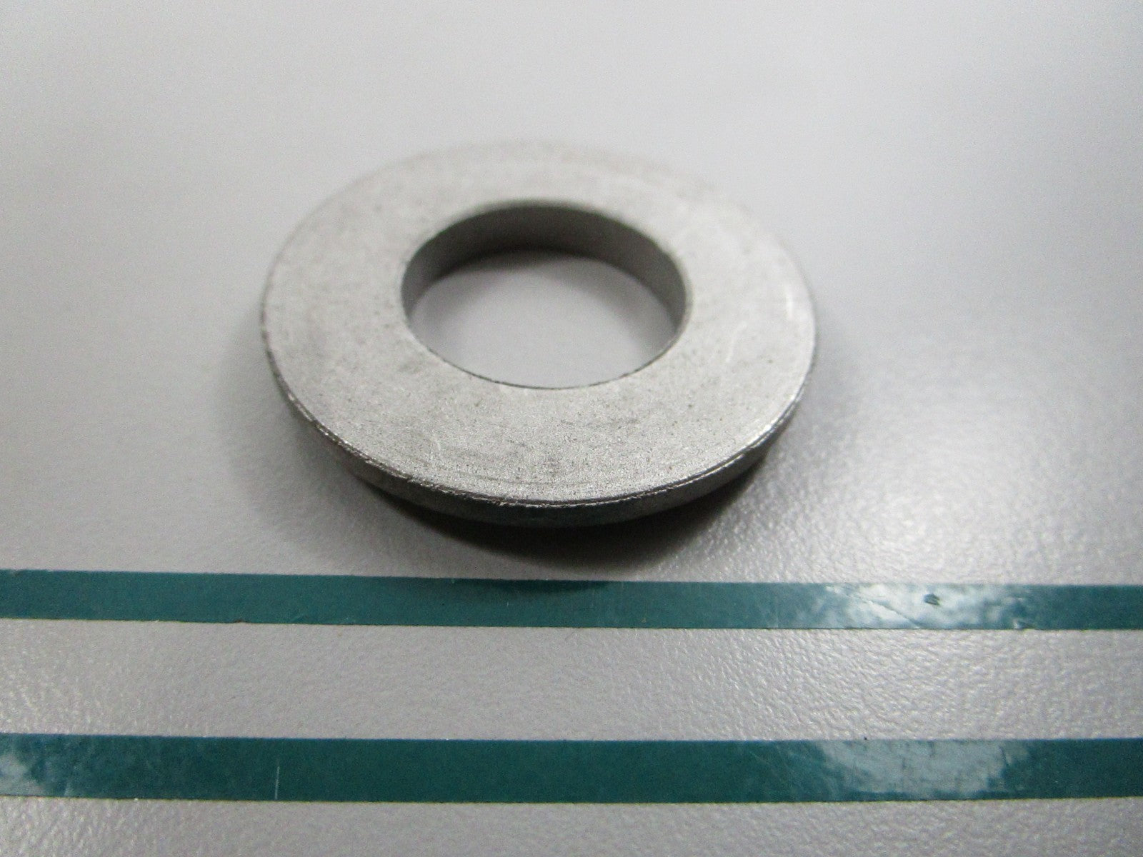 NEW OEM M87569 John Deere Seal 0810