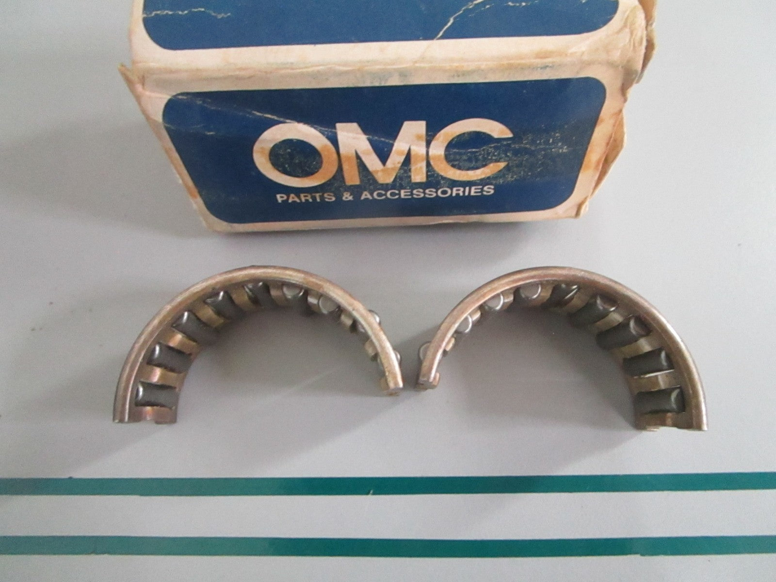 NEW OEM 387787 0387787 OMC Johnson Evinrude Rod Bearing Set 0820