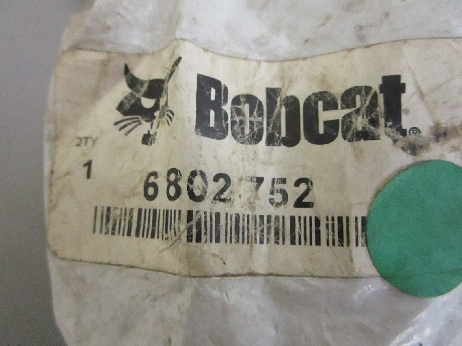 *NEW OEM* 0820 Bobcat Bushing 6802752