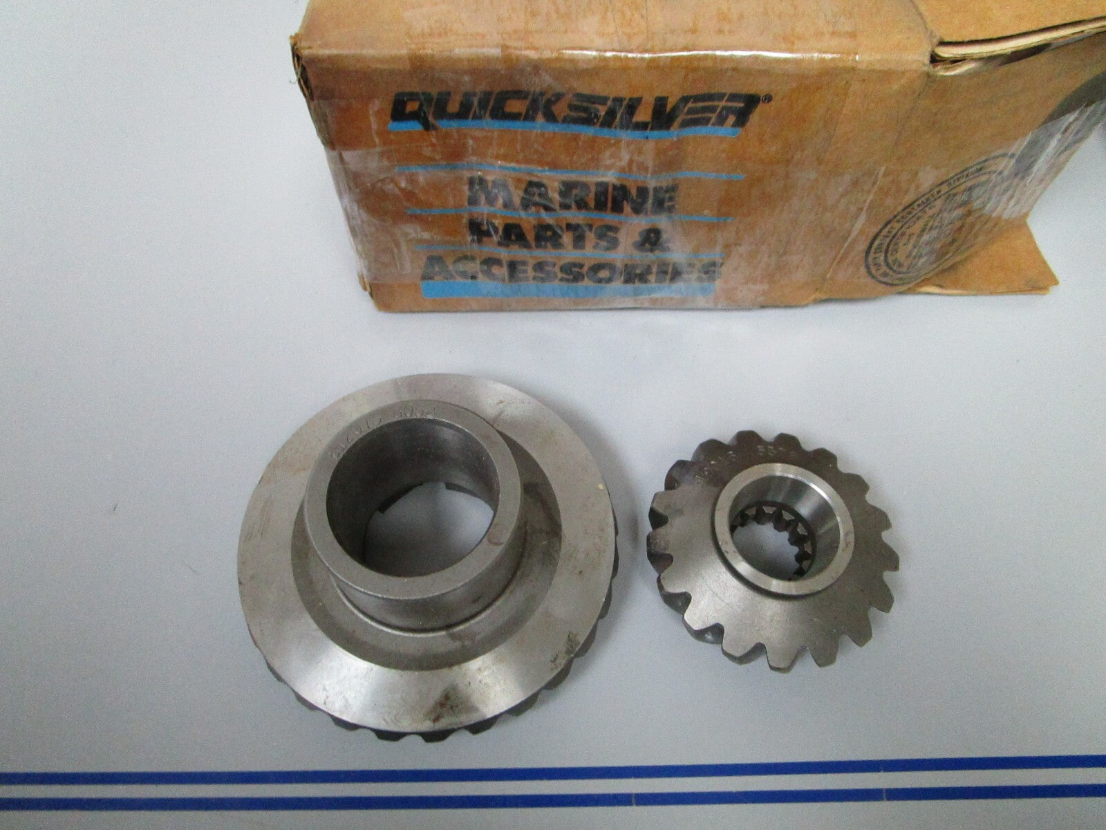 *NEW OEM* 0720 Mercury Quicksilver Forward & Pinion Gear Set 43-812975A5