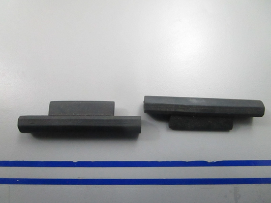 *NEW OEM* (LOT OF 2) 0810 OMC Johnson Evinrude Seal & Pin 5007770