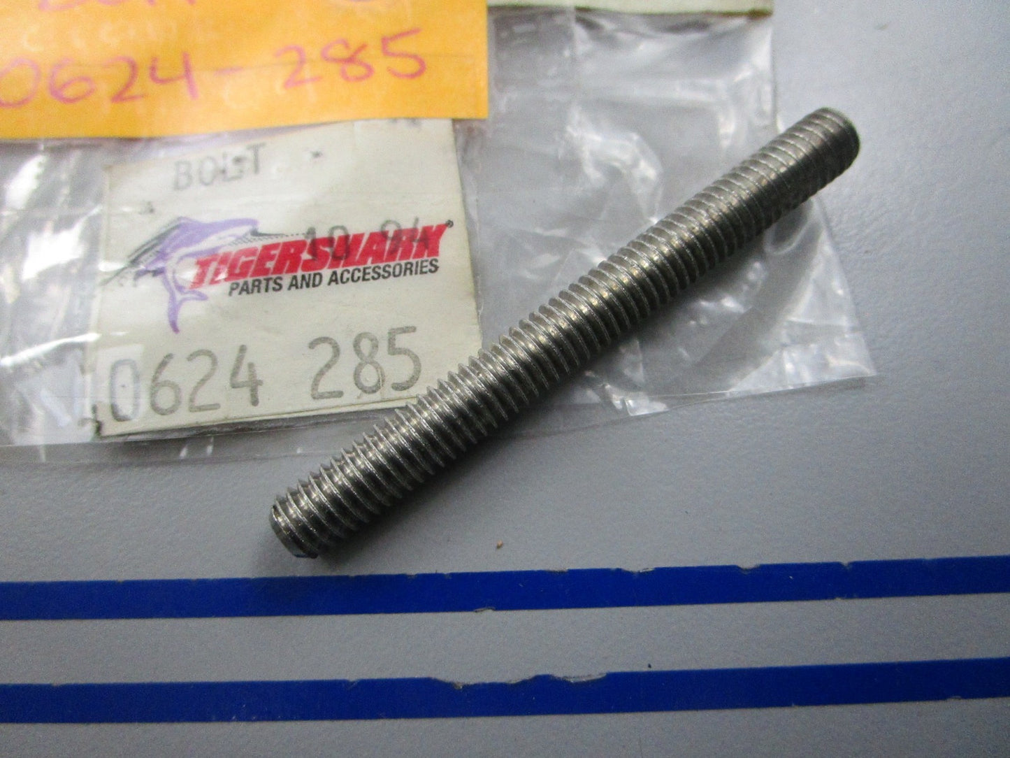 NEW OEM 0624-285 Arctic Cat Bolt 0810