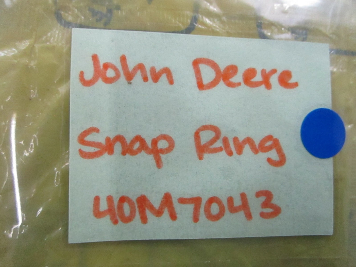 *NEW OEM* 0810 John Deere Snap Ring 40M7043