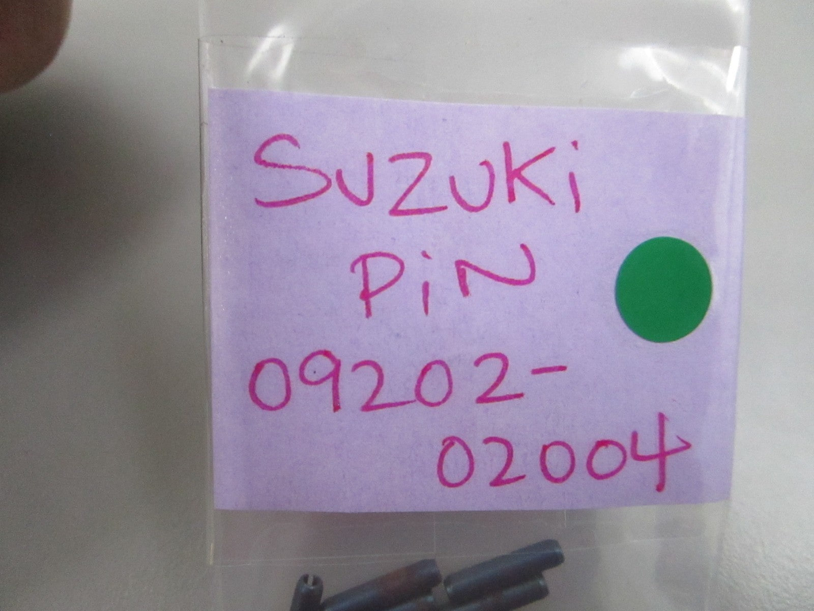 NEW OEM (LOT OF 5) 09202-02004 Suzuki Pin 0810