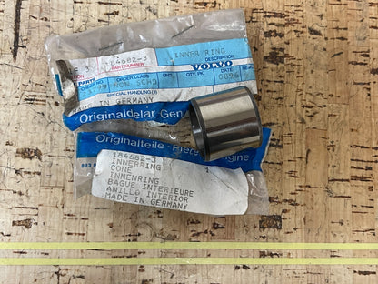 *NEW OEM* 0810 Volvo Penta Inner Ring 184682
