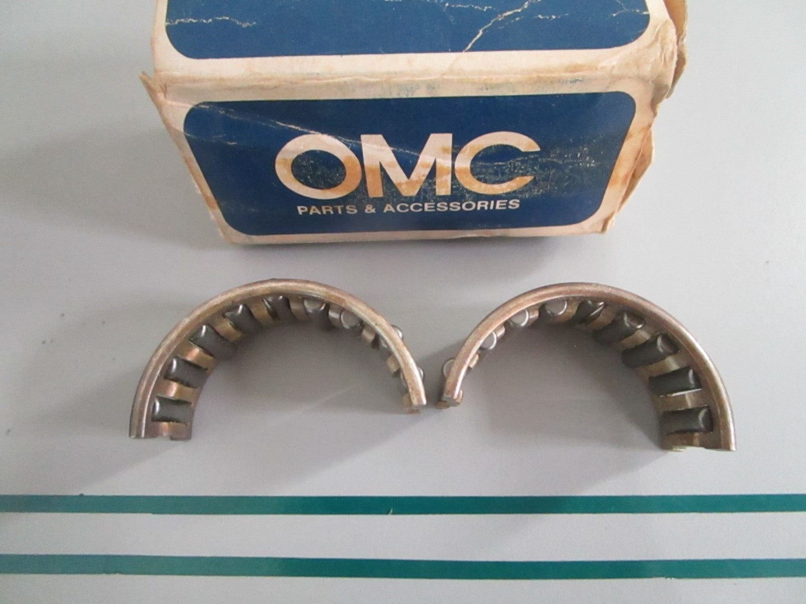 NEW OEM 387787 0387787 OMC Johnson Evinrude Rod Bearing Set 0820