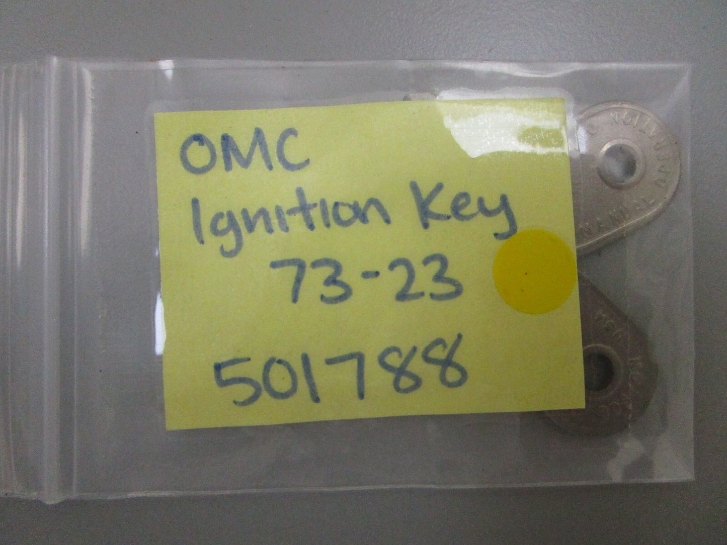 *NEW OEM* 0810 OMC Johnson Evinrude Ignition Key 73-23 501788 0501788