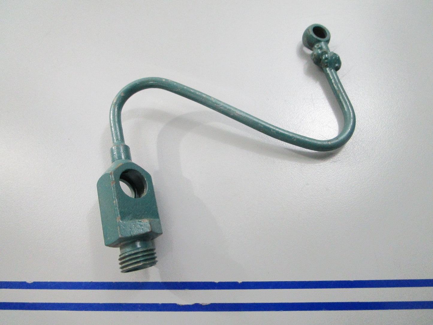 *NEW OEM* 0810 Volvo Penta Pipe 843668