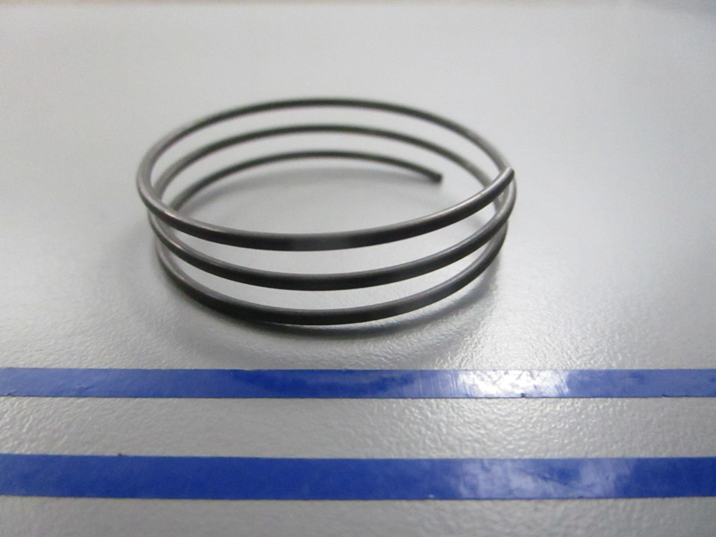 NEW OEM 09440-41002 Suzuki Spring 0810