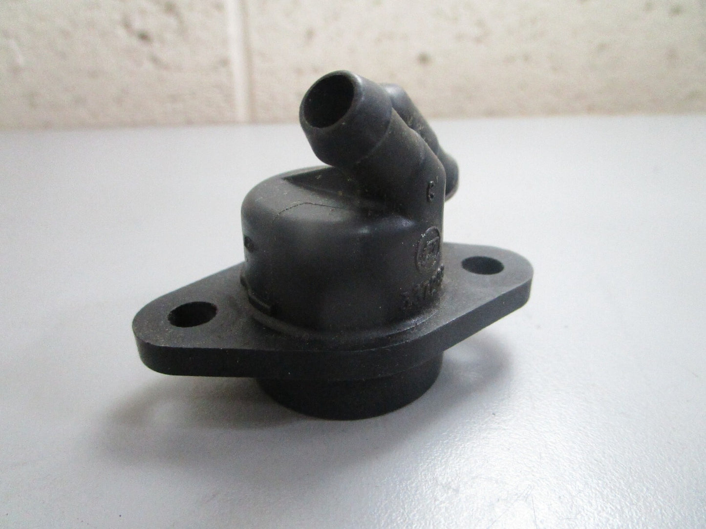 *NEW OEM* 0820 OMC Johnson Evinrude Blow-Off Valve Cover 337249 0337249