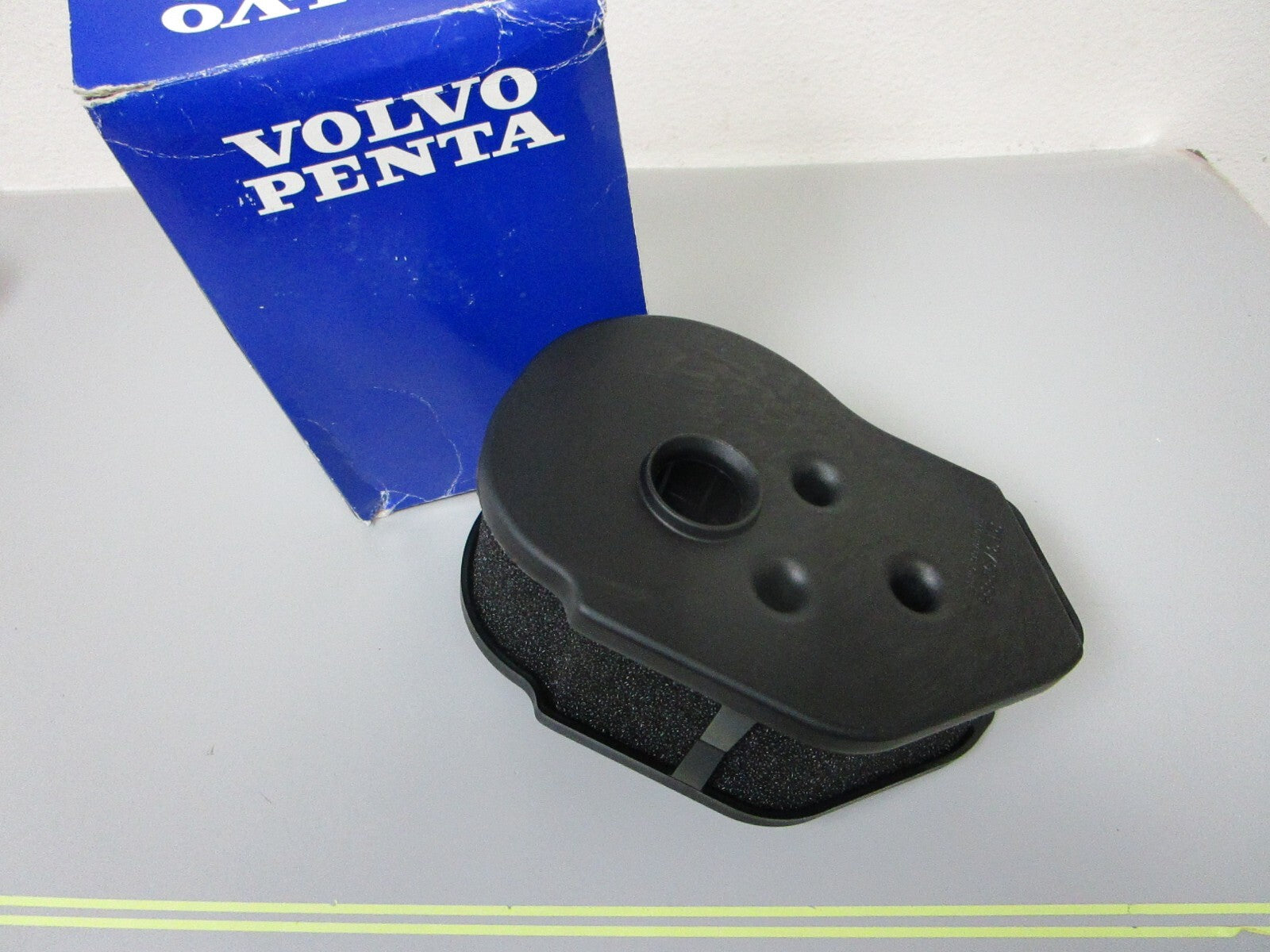 *NEW OEM* 0720 Volvo Penta Air Cleaner 21379288