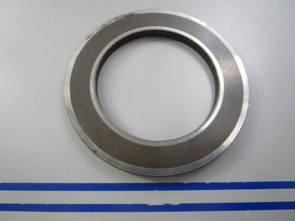 NEW OEM 317165 0317165 OMC Johnson Evinrude Thrust Washer 0810
