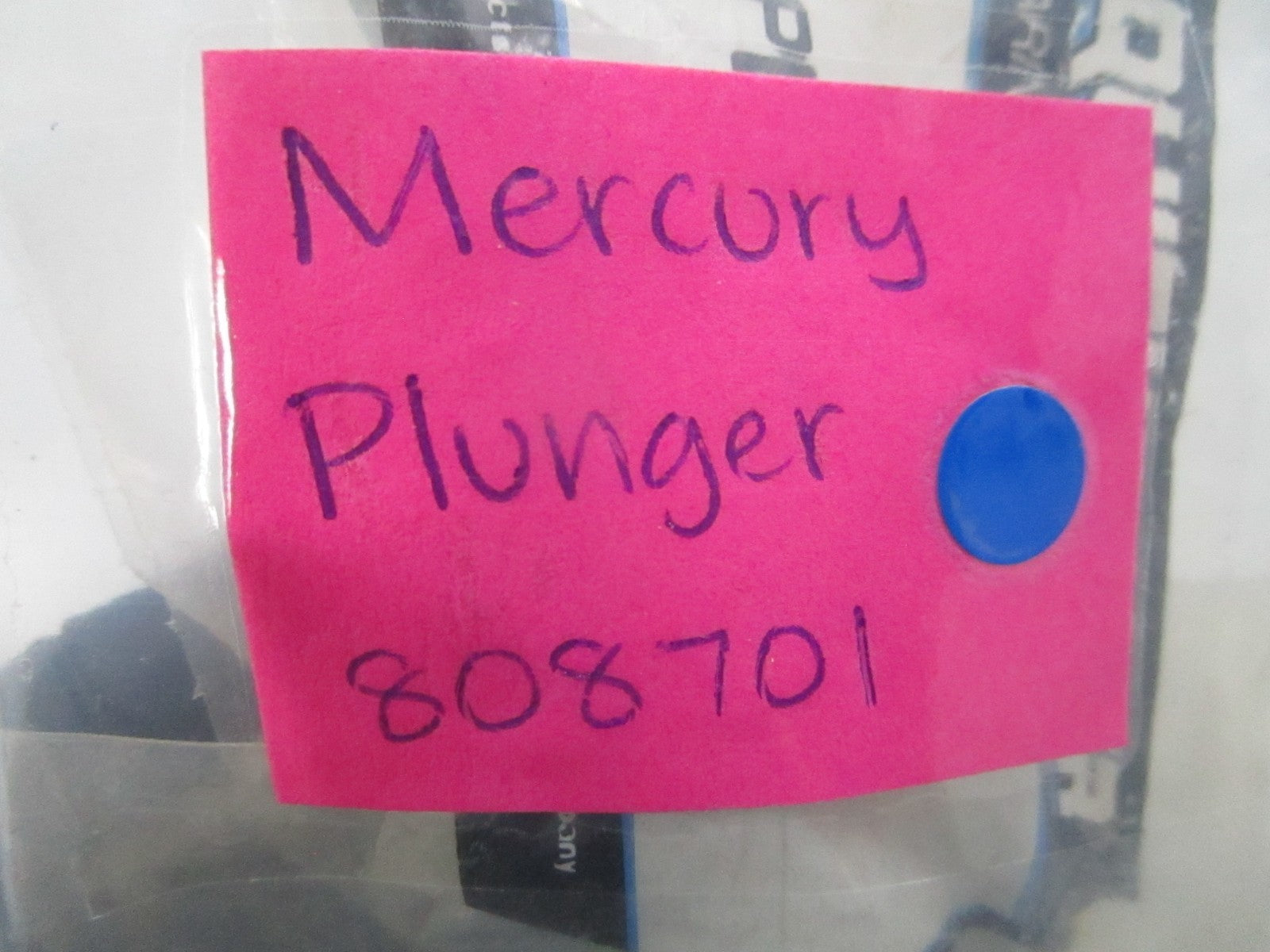 *NEW OEM* 0810 Mercury Quicksilver Plunger 808701