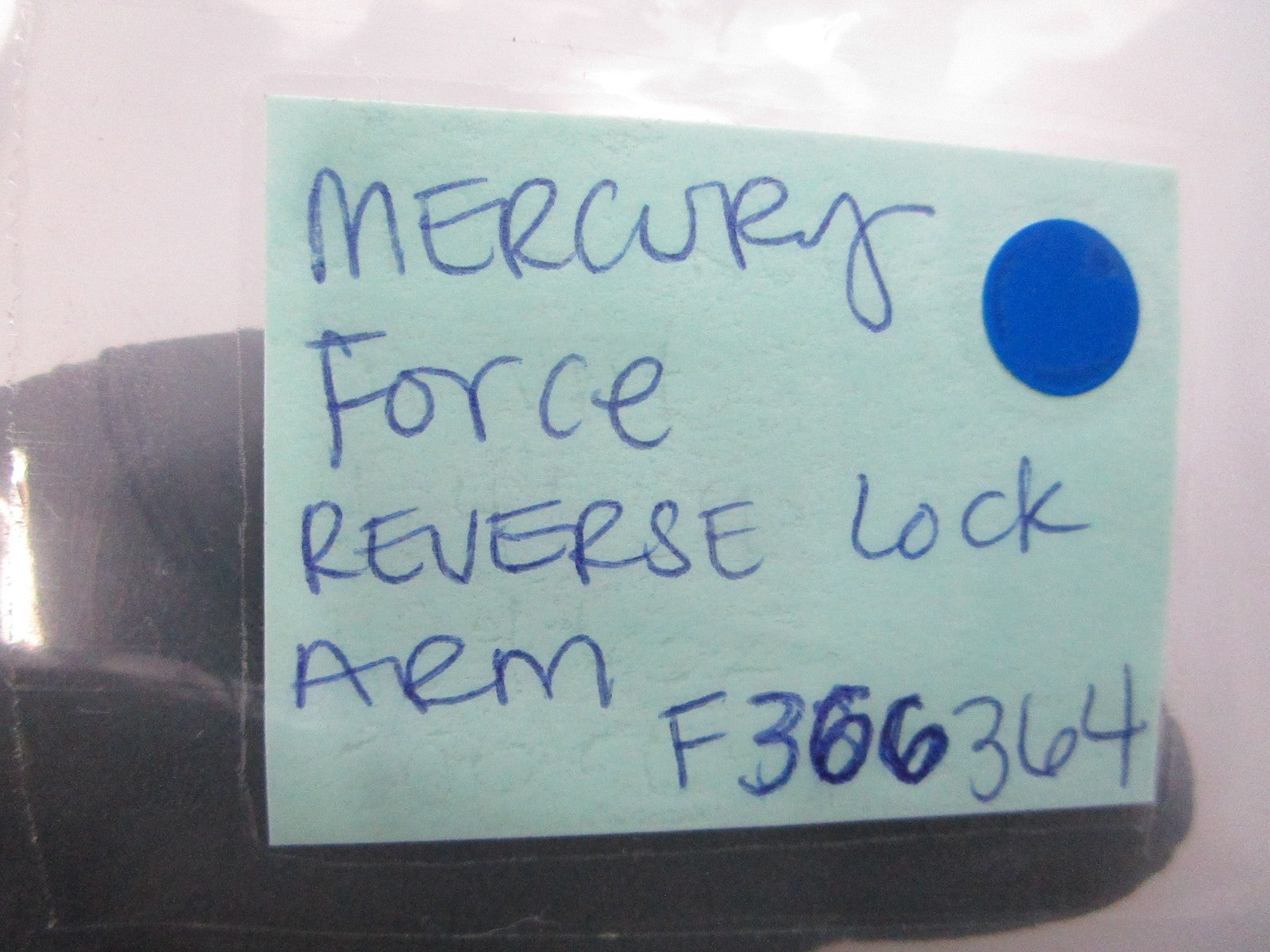 *NEW OEM* 0810 Mercury Force Reverse Lock Arm F366364