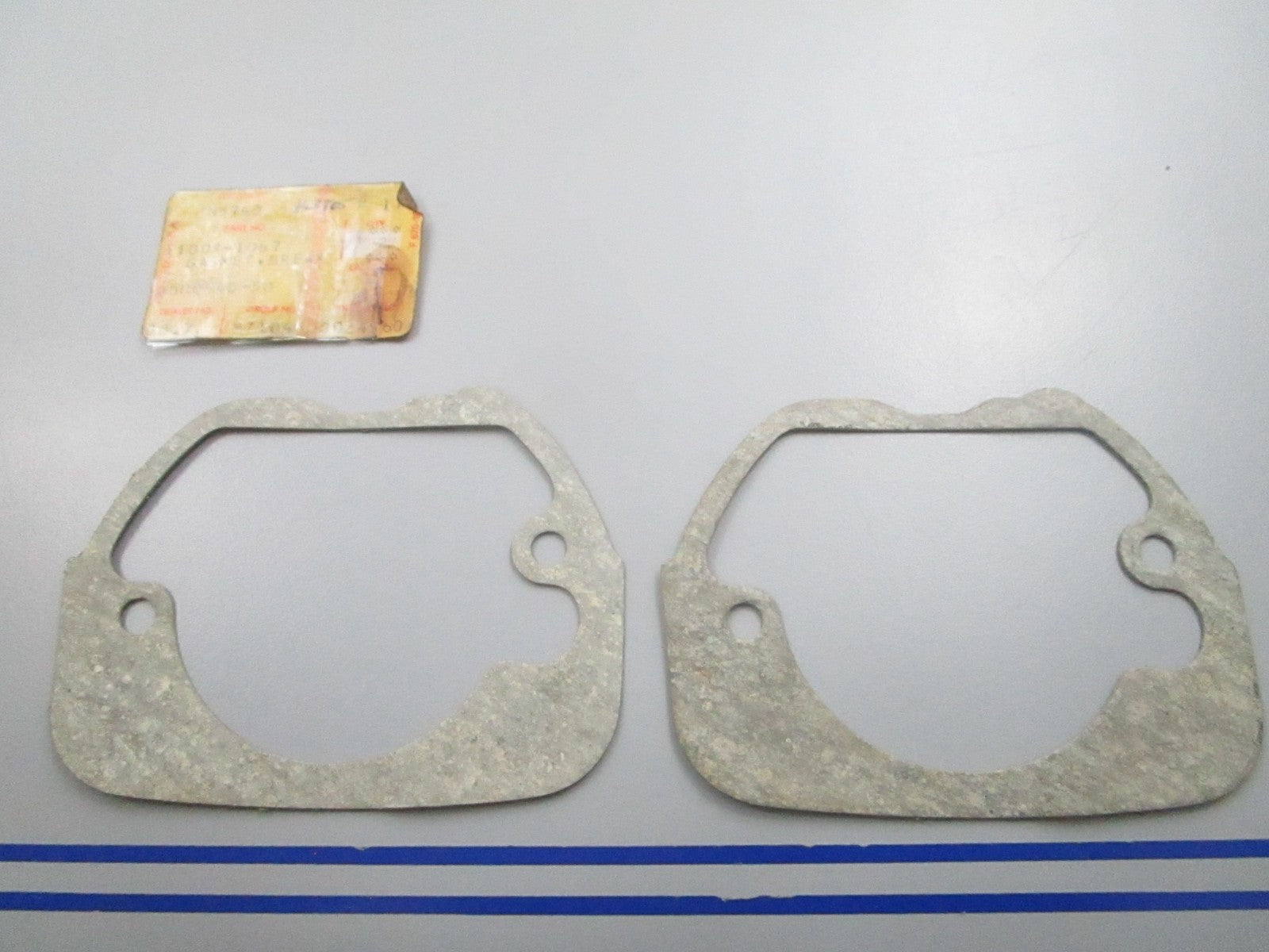 NEW OEM (LOT OF 2) Kawasaki 11009-1067 Breaker Gasket 0810