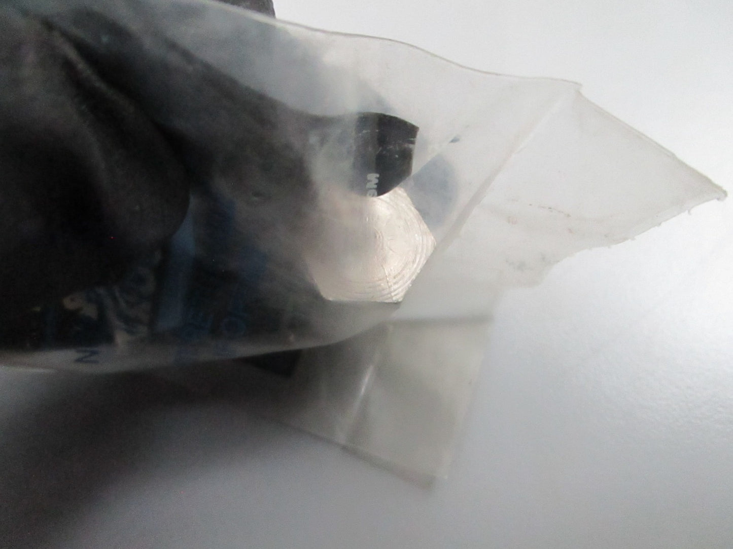 *NEW OEM* 0840 Mercury Quicksilver Screw F681026