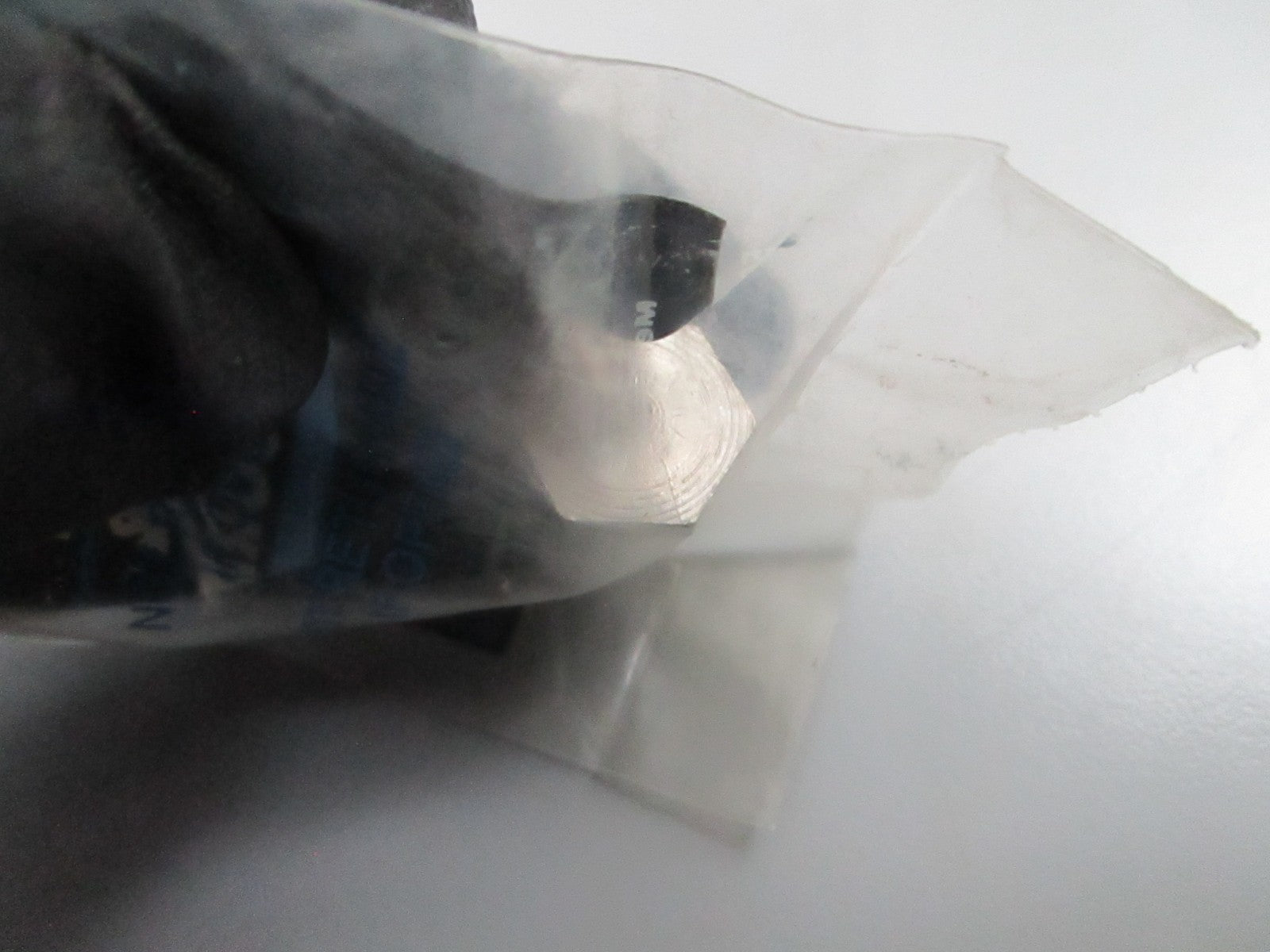 *NEW OEM* 0840 Mercury Quicksilver Screw F681026