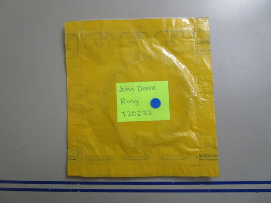 *NEW OEM* 0810 John Deere Ring T20232