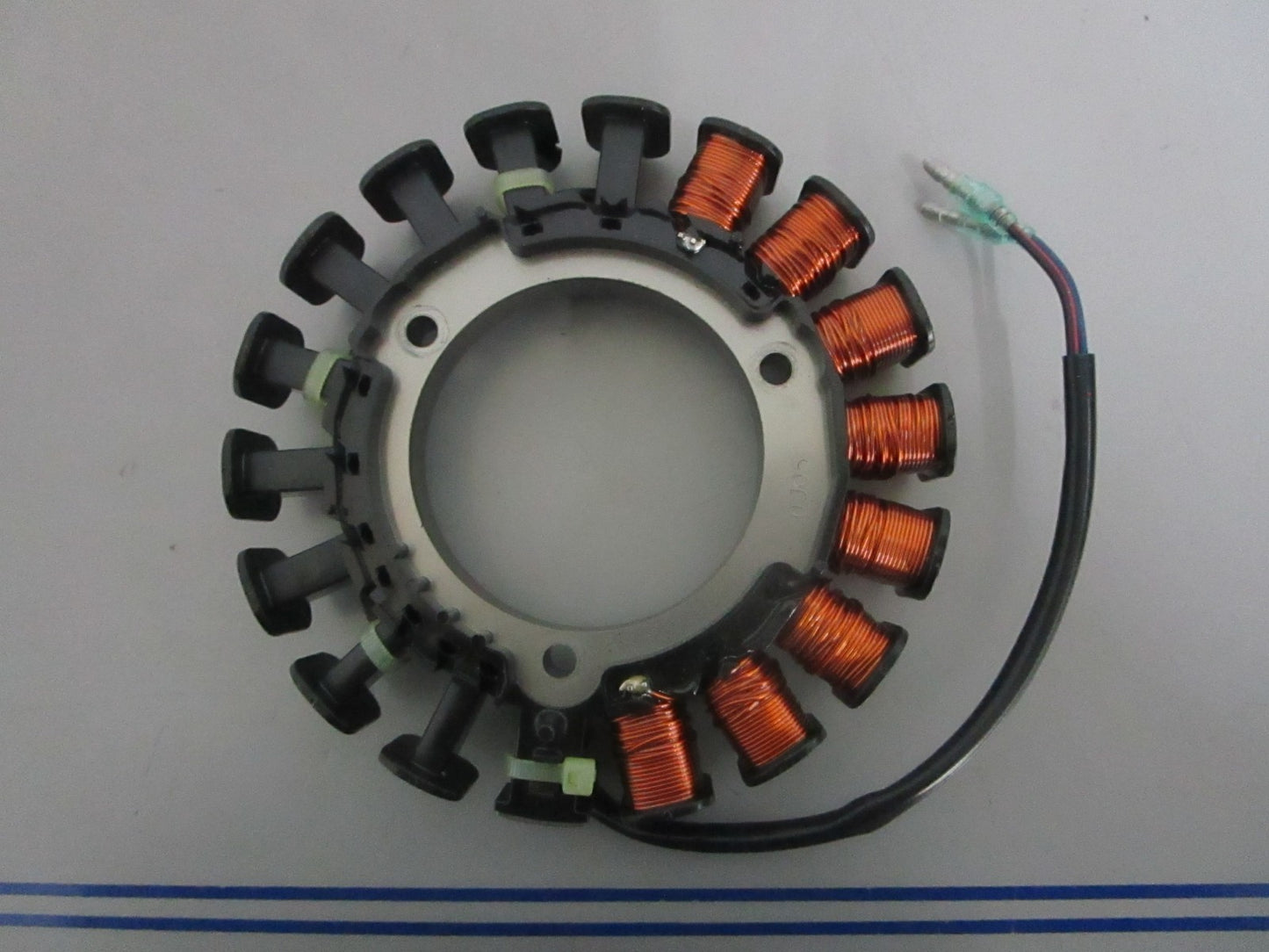 NEW OEM 8M0134470 Mercury Quicksilver Alternator 0820
