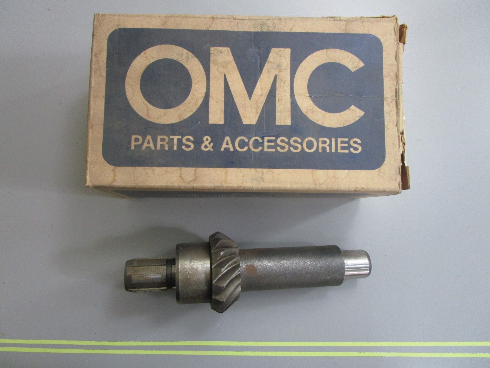 *NEW OEM* 0820 OMC Johnson Evinrude Drive Shaft & Bearing Kit 382911 0382911