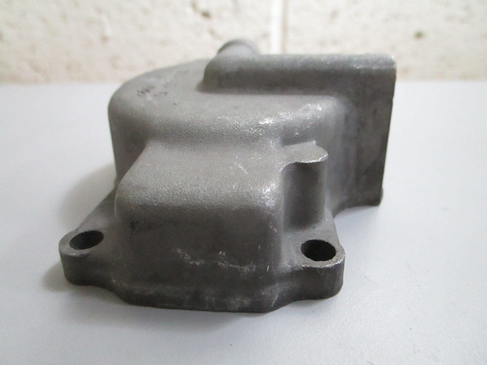 *NEW OEM* 0820 OMC Johnson Evinrude Float Chamber 383319 0383319