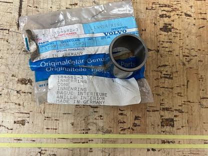*NEW OEM* 0810 Volvo Penta Inner Ring 184682
