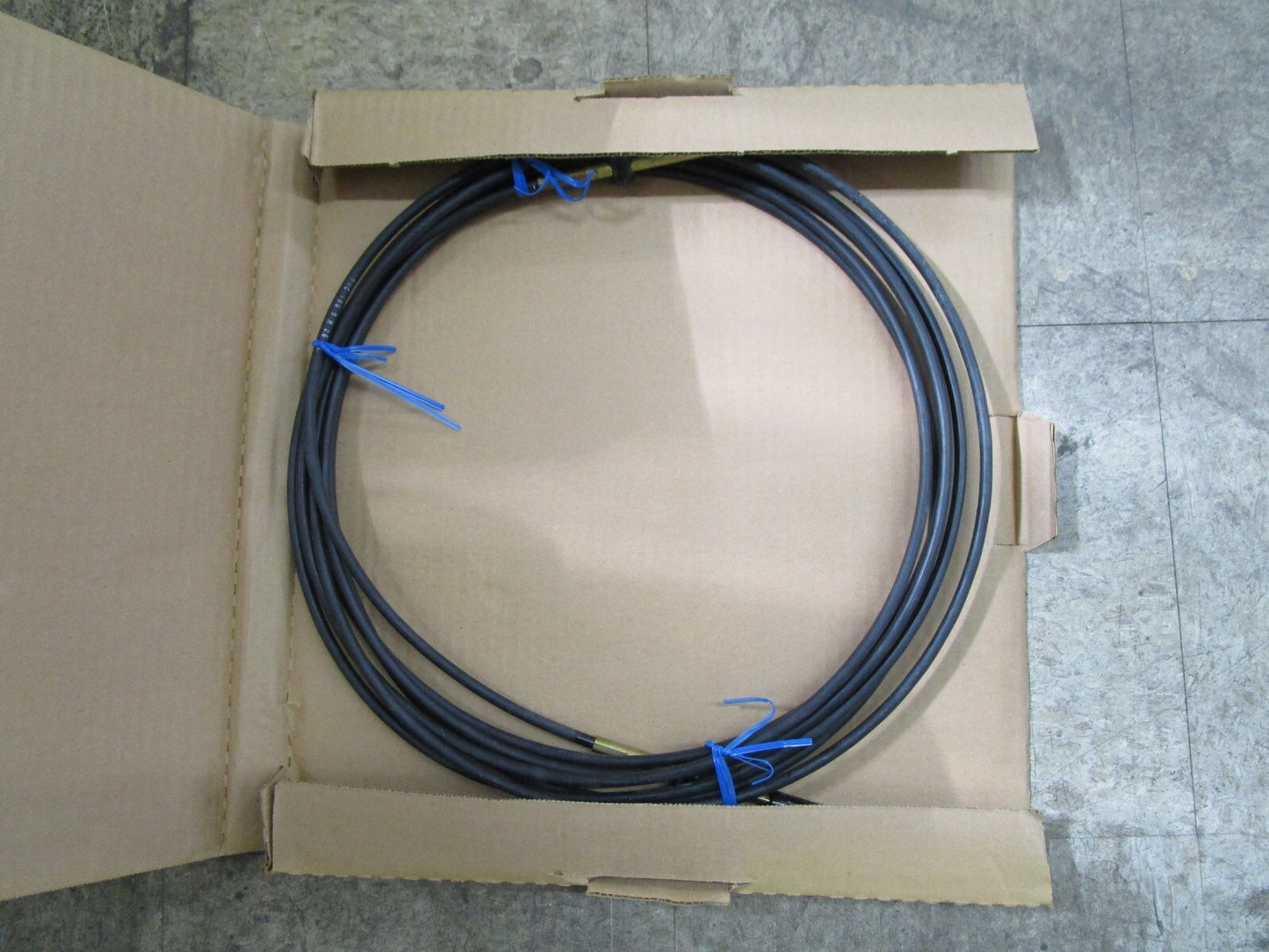 *NEW OEM* 0820 OMC Johnson Evinrude 28' Control Cable 173128 0173128