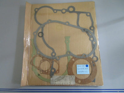 *NEW OEM* 0820 Case IH Gasket Set A189542