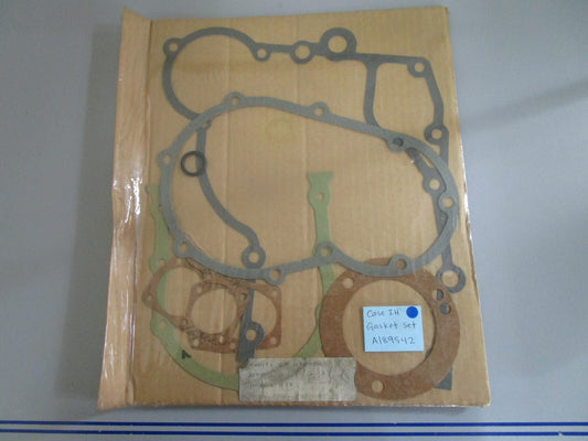 *NEW OEM* 0820 Case IH Gasket Set A189542