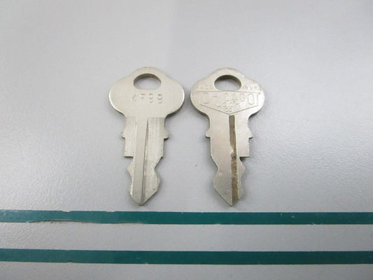 NEW OEM (LOT OF 2) 501614 0501614 OMC Johnson Evinrude KF99 Ignition Key 0810