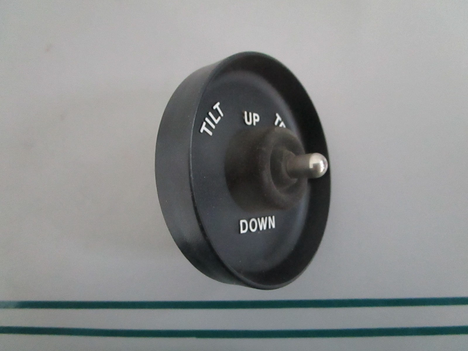 NEW OEM 172899 0172899 OMC Johnson Evinrude Trim Switch Assy 0820