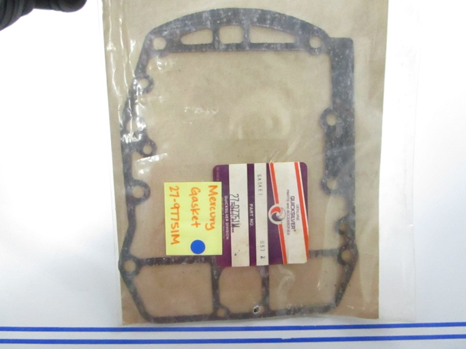 *NEW OEM* 0810 Mercury Quicksilver Gasket 27-97751M