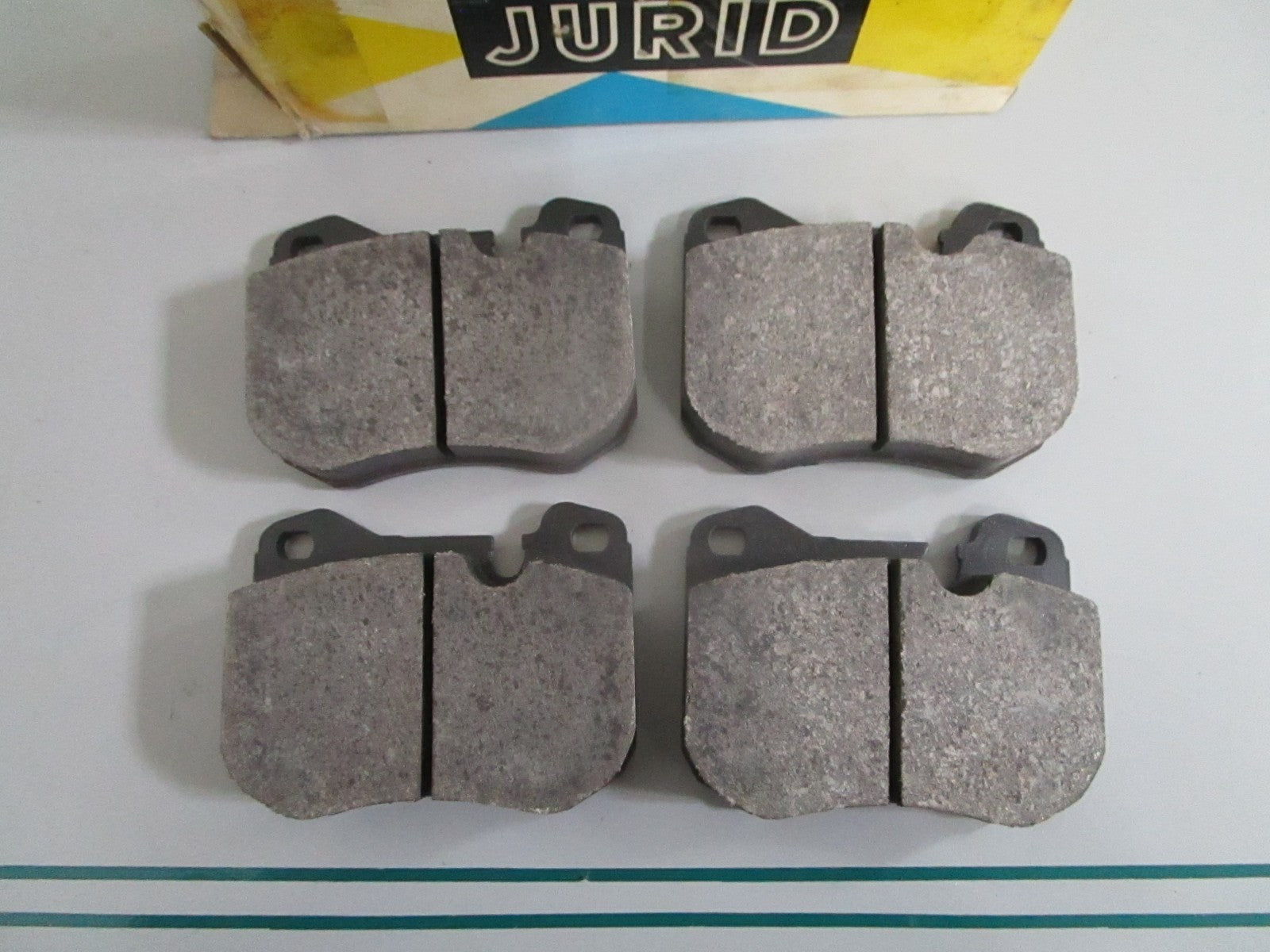 NEW OEM 92835194200 Porsche Jurid Brake Pad Set 0820