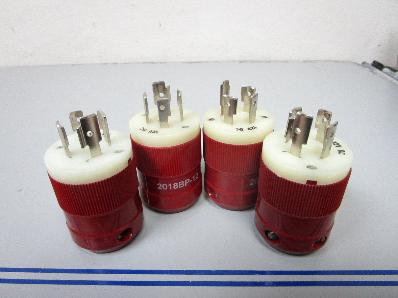 *NEW OEM* (LOT OF 4) 0720 Marinco Trolling Motor 12/24V Red Male Plug 2018BP-12