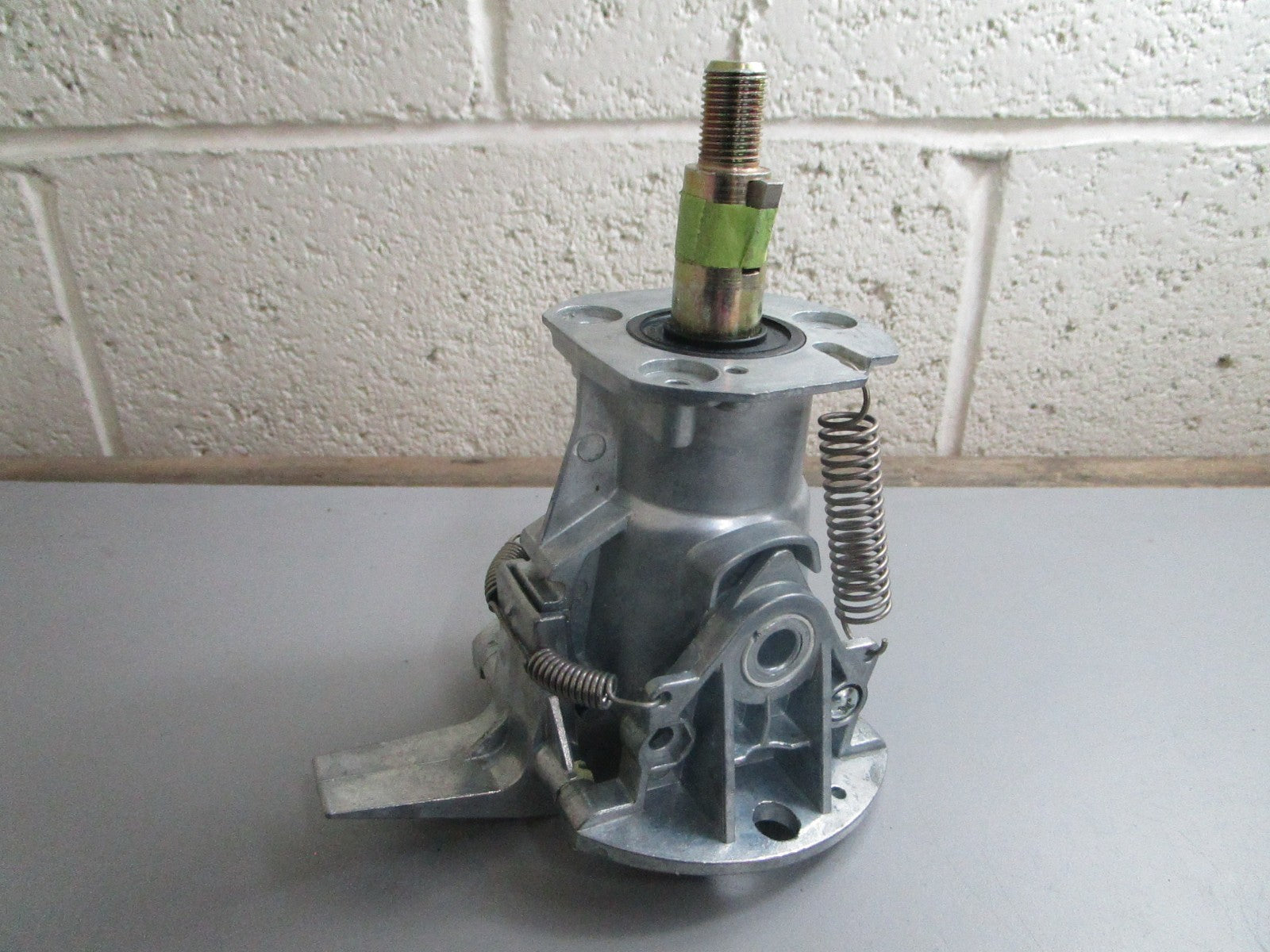 *NEW OEM* 0820 Teleflex Steering Tilt Mechanism SH91802