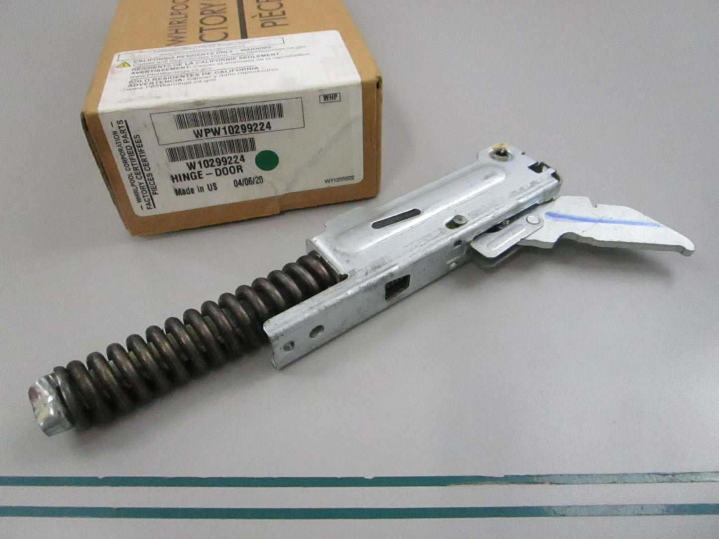 NEW OEM WPW10299224 Whirlpool Door Hinge 0810