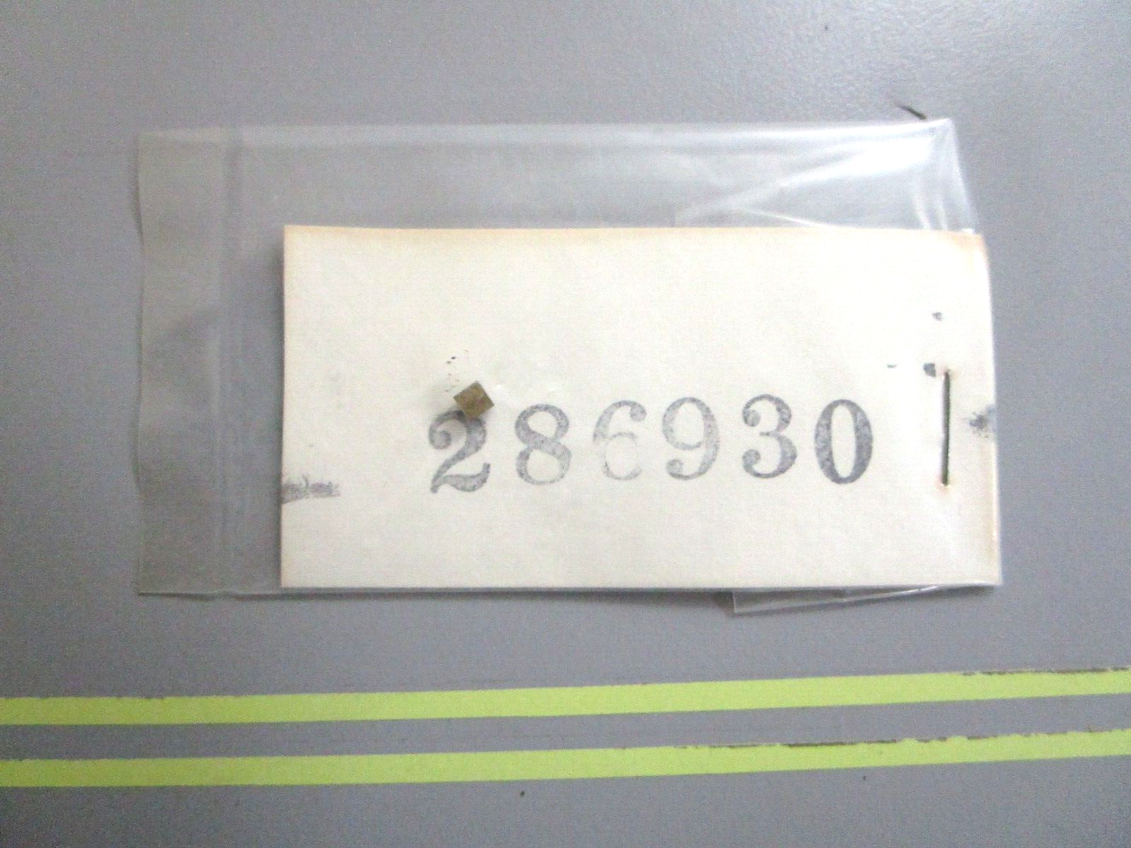 *NEW OEM* 0750 Mercury Quicksilver STARTER SPRING END F286930