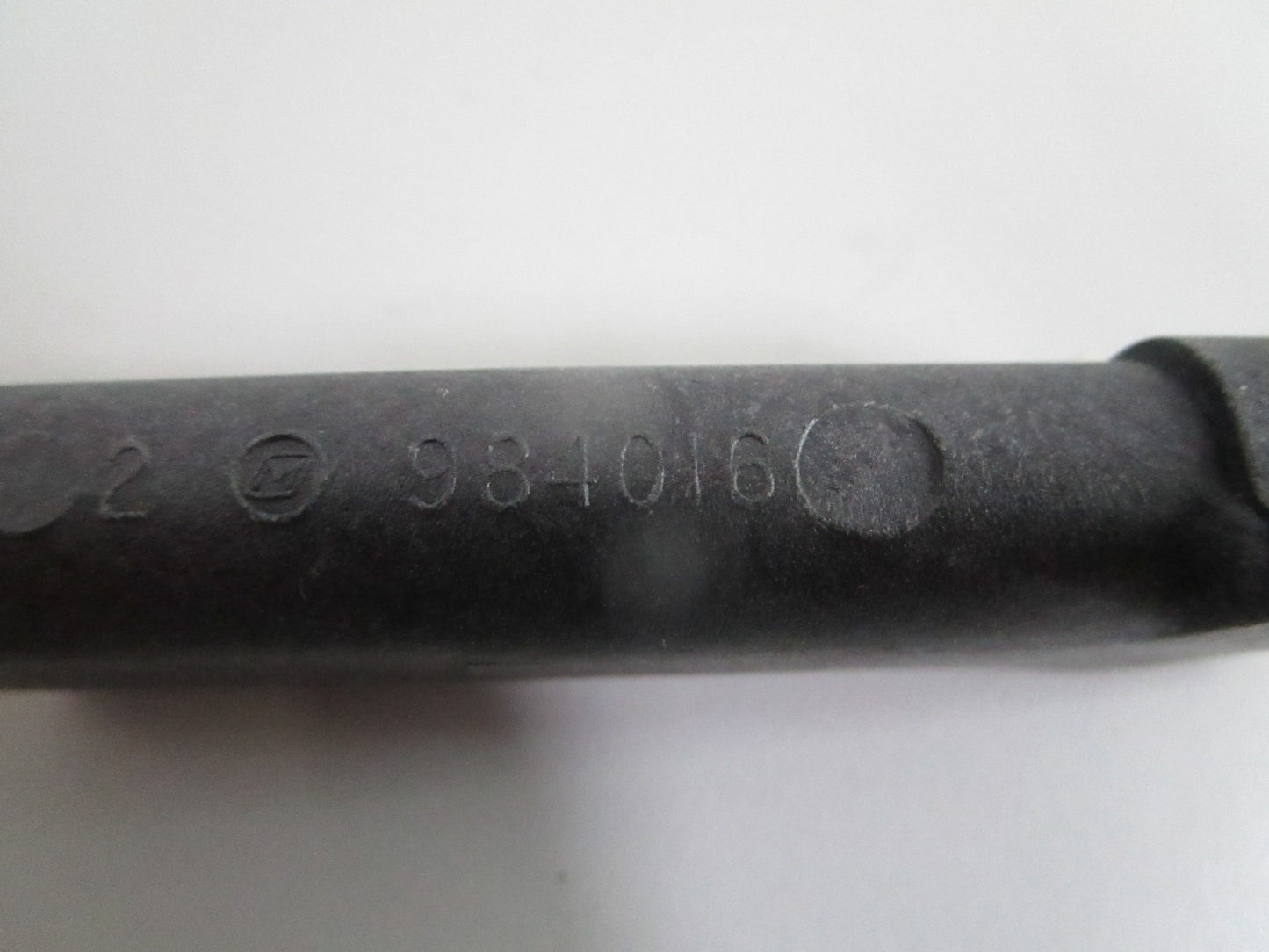 NEW OEM 984016 0984016 OMC Johnson Evinrude Shift Cable Guide 0820