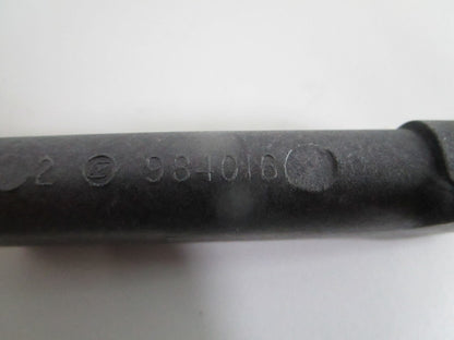 NEW OEM 984016 0984016 OMC Johnson Evinrude Shift Cable Guide 0820