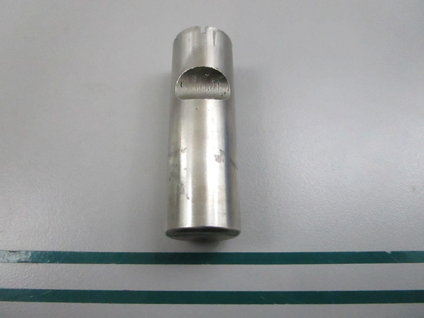 NEW OEM 832821 Volvo Penta Bearing Pin 0810