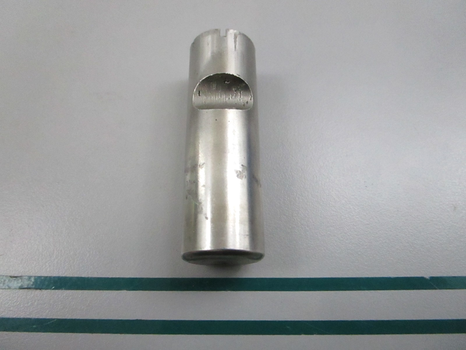 NEW OEM 832821 Volvo Penta Bearing Pin 0810